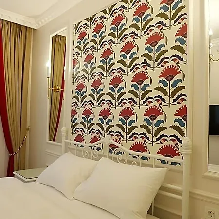 Alness Nisantasi Hotel