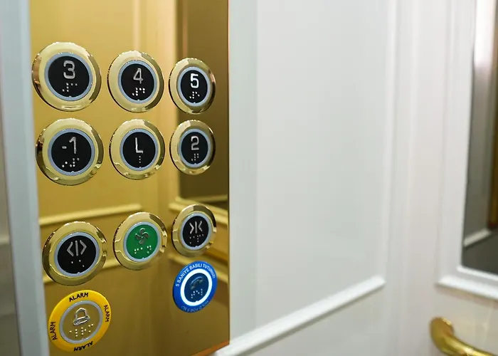 Alness Nisantasi Hotel