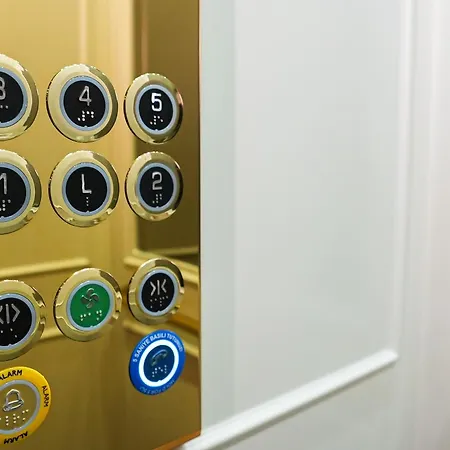 Alness Nisantasi מלון