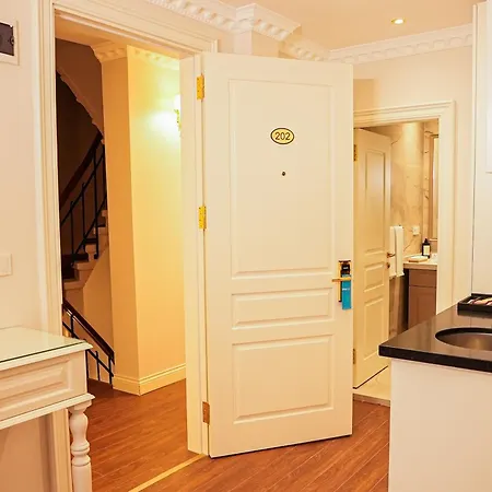 Alness Nisantasi * איסטמבול